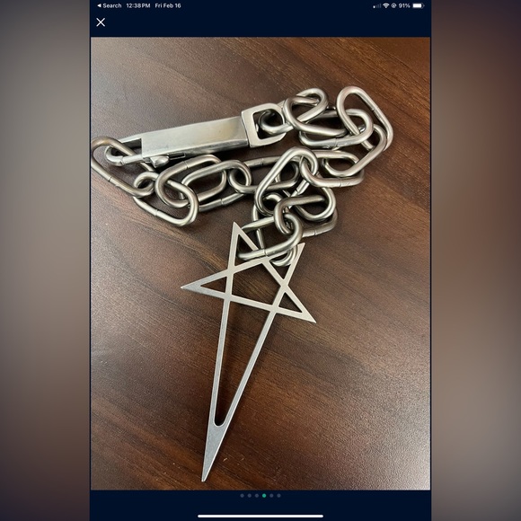 Rick Owen’s Metal Pentagram Choker - Picture 9 of 12